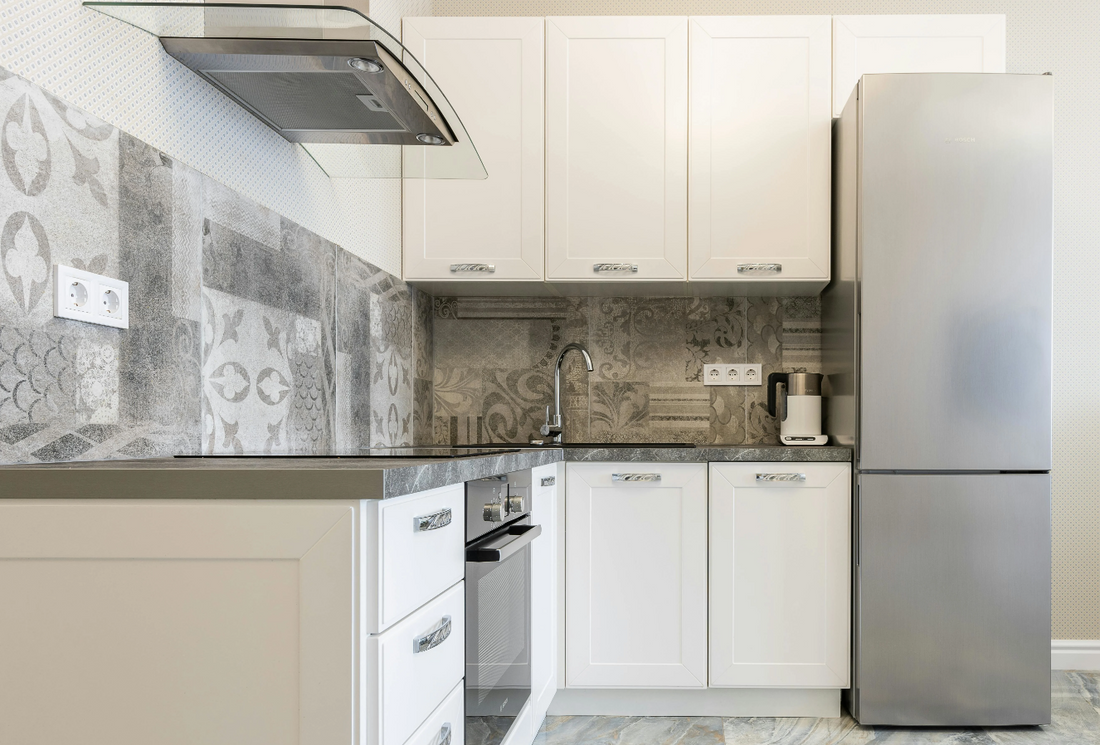 How to choose the right tile flooring for your kitchen's style and traffic