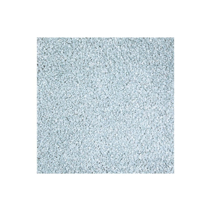 Luxurious Array in Gentle Breeze