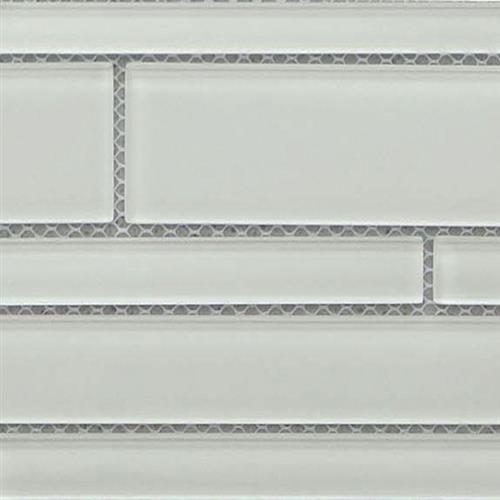 Glass Vogue in Puff Random Strip Tile