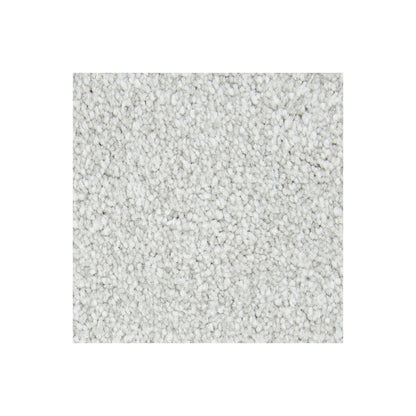 Appealing Glamor in Platinum