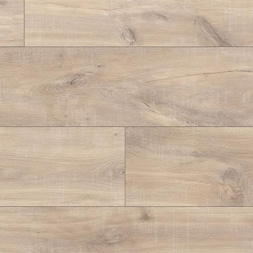 Classic Plus in Havanna Oak Natural Saw Cut Laminate