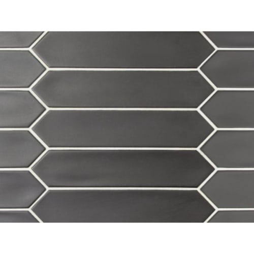Lanse in Black Tile