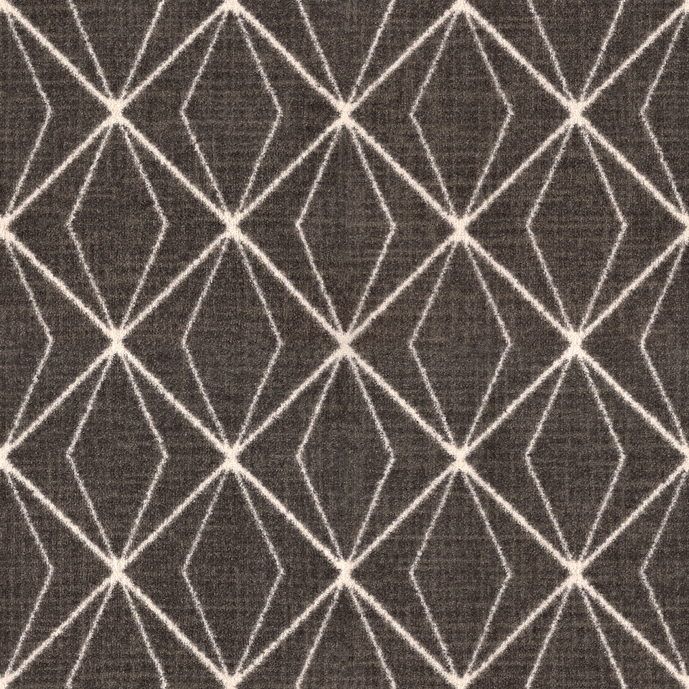 Imagine Figurative - Subtle Solitaire in Moonlit