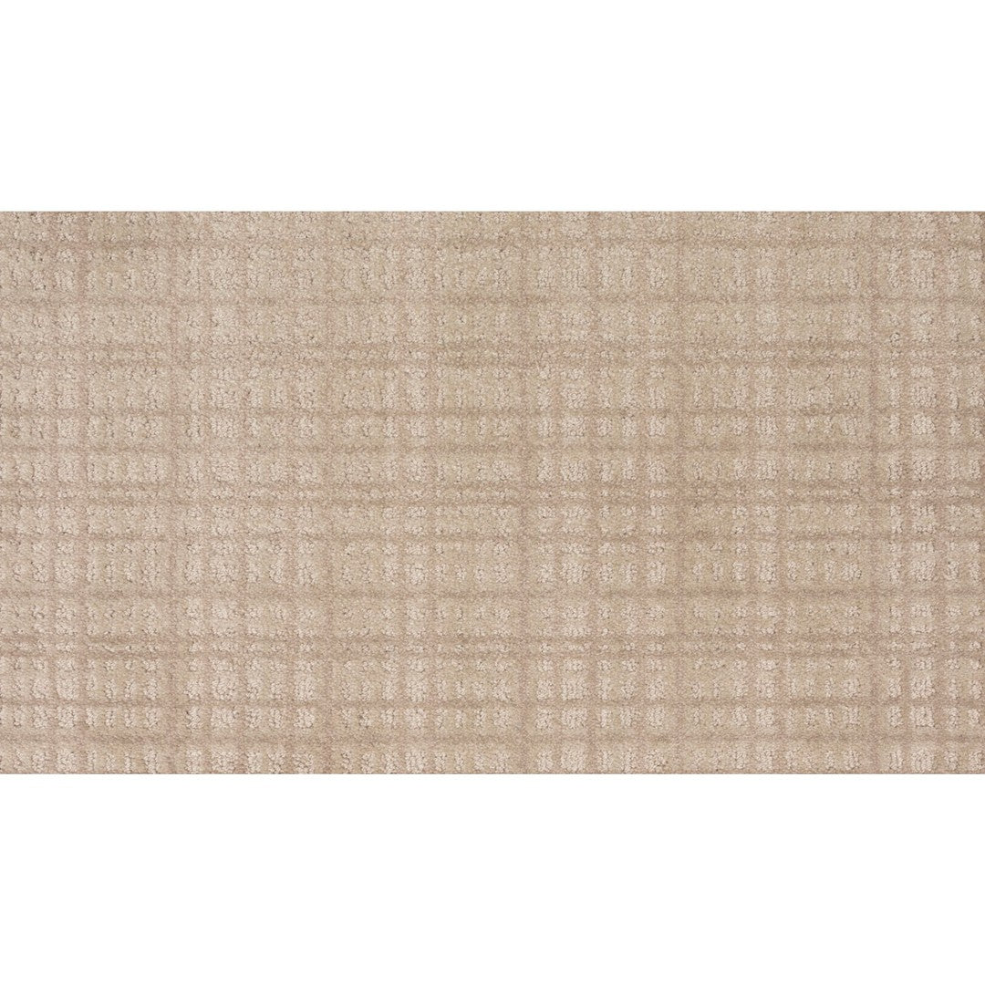 Delightful Glamour in Butter Pecan